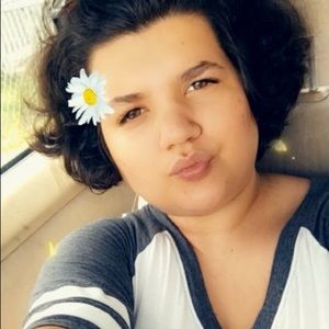 Meet your Posher, Natalie